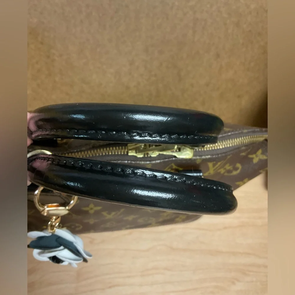 ✅AUTH LV ALMABAG+FREE SCARF & more ALMA PM - Picture 5 of 9